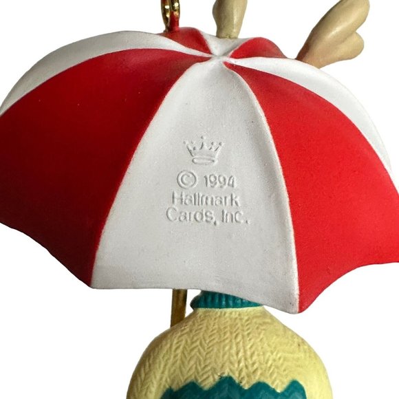 Hallmark Reindeer Classic Golf Pro 1994 Christmas Ornament Golfer with Umbrella - Picture 5 of 6
